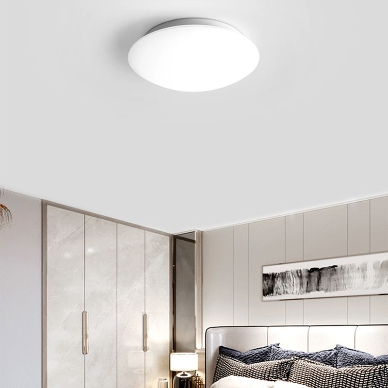 Round Shape Ceiling Lamp Modern Simple Style Iron 1 Light Flush Mount with Glass Lampshade for Aisle