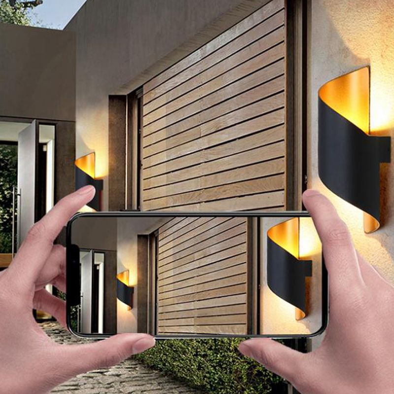 1 Light Metal Unique Shade Wall Lighting Modern Style Wall Mounted Light Fixture