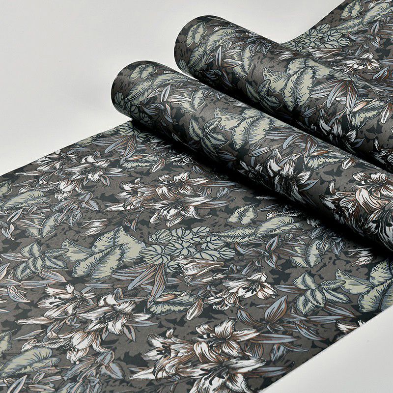 Coffee Lily Flower Print Wallpaper Moisture Resistant Rust Living Room Wall Decor