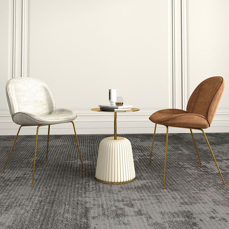 Silla lateral de comedor de tela de estilo nórdico, silla con respaldo sólido sin brazos para uso doméstico