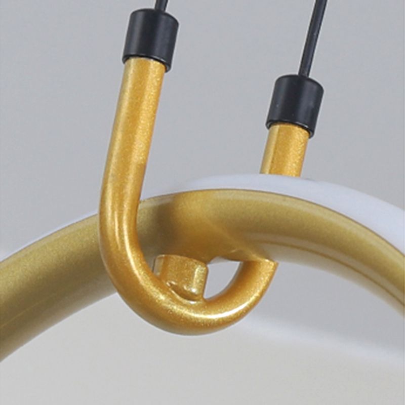 Lampada del lampadario in metallo moderno nordico Lampada a LED LED Isola Ciondolo per sala da pranzo