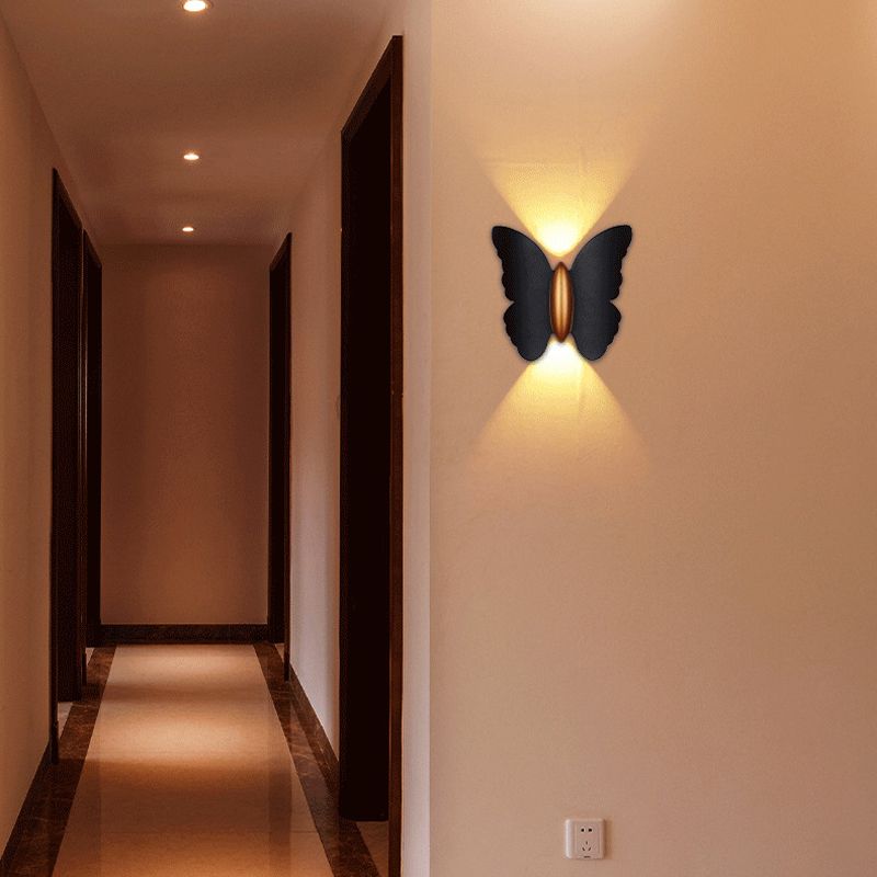 Postmodern Wall Light Fixture Creative LED Wall Light Sconce for Bedroom