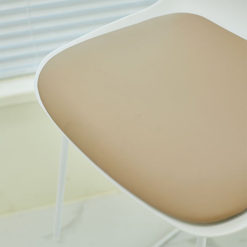 Indoor Footrest Dining Stool Plastic Industrial Low Back Counter-height Stool