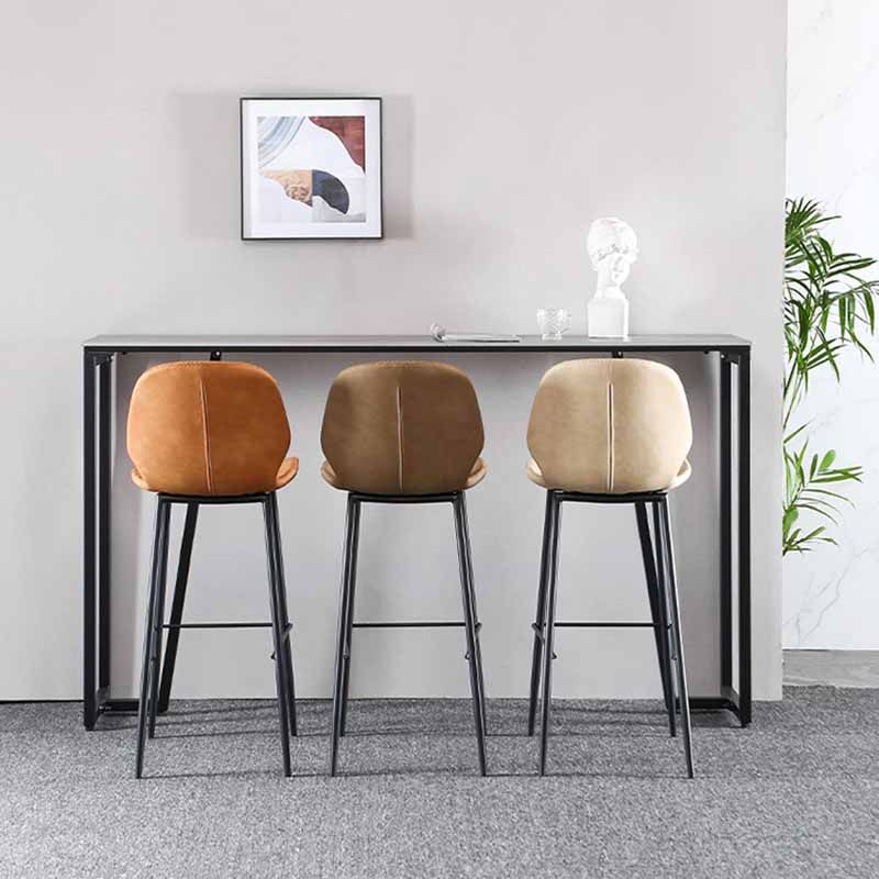 Taburetes industriales de cuero para mostrador, taburetes de bar con respaldo bajo de metal negro con reposapiés