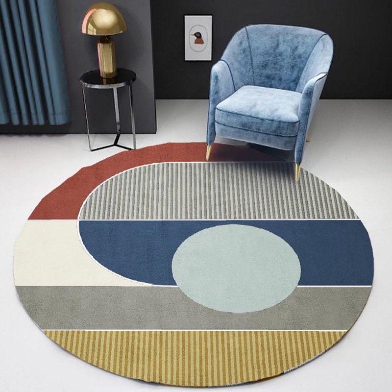 Unique Grey Striped Pattern Rug Polyester Modernist Rug Pet Friendly Anti-Slip Backing Area Rug for Bedroom