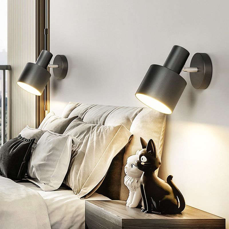 Single Polished Finish Contemporary Wall Mounted Sconce Metal Wall Light for Foyer