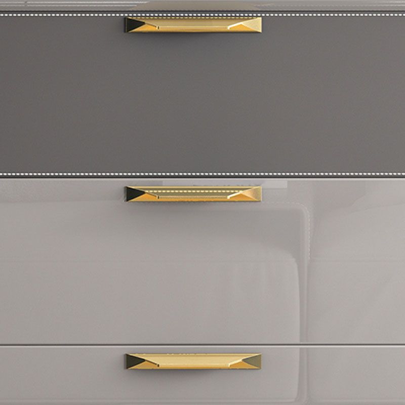 Classic Glam Storage Chest Manufactured Wood 15.75-inch W Dresser