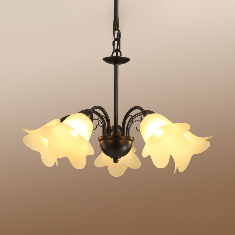 3/5/6 Bulbes Room Dining Chandelier Retro Retro Black Finis Plafond Éclairage Pendant de forme florale Milky Glass Shade