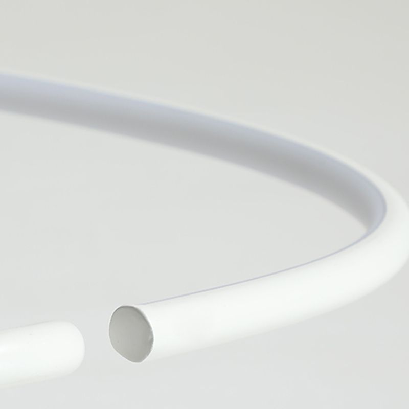 Minimalist Circular Ceiling Flush Mount Aluminum LED Bedroom Semi Flush Light