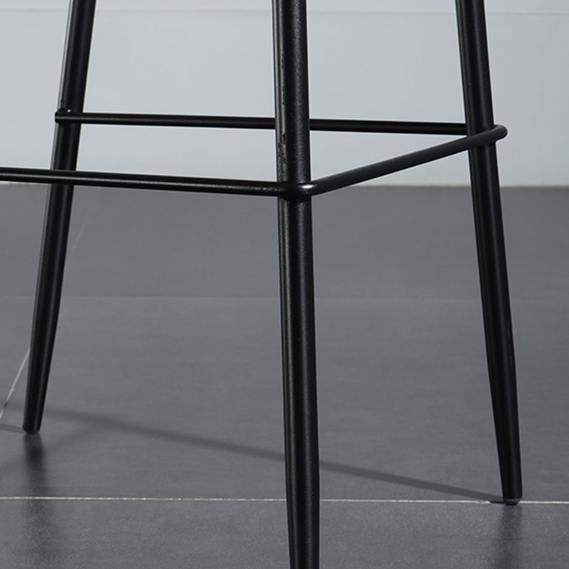 Taburete de bar sin brazos con respaldo moderno, taburete de bar de hierro para balcón con cojín de cuero
