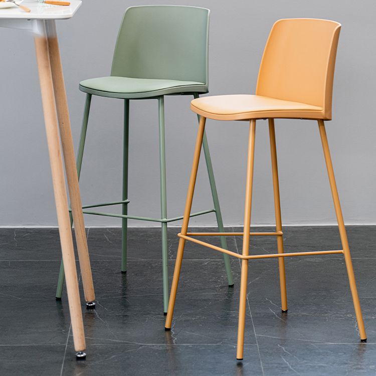 Nordic Bar-stool Plastic Counter Bar Stool with Metal Legs for Home