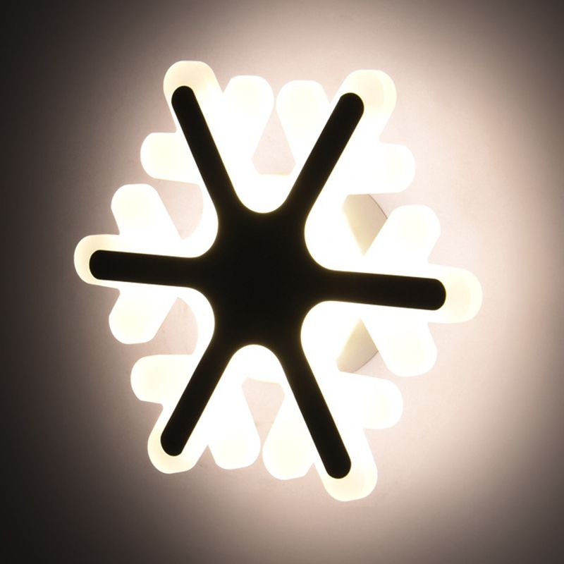 Nordic Snowflake Wall Sconce Lighting Acrylic LED Bedroom Sconce Light Fixture in White