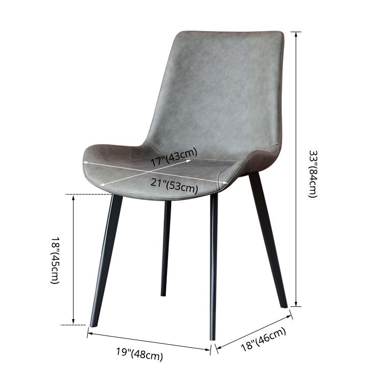 Silla de comedor industrial de metal con acabado metálico y respaldo sólido