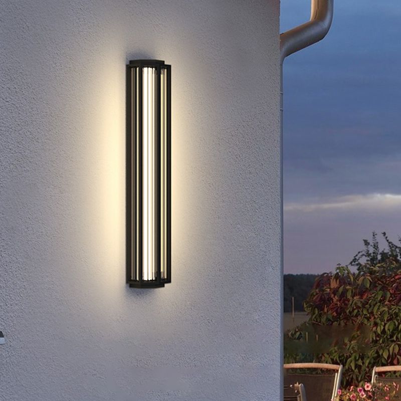 Simple Wall Sconce Black Outdoor Wall Light Fixture with Metal