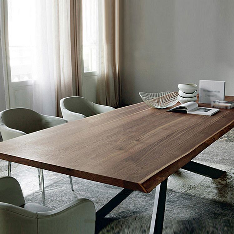 Industriële vaste houten eettafel rechthoekige tafel in bruin met metalen voetstuk