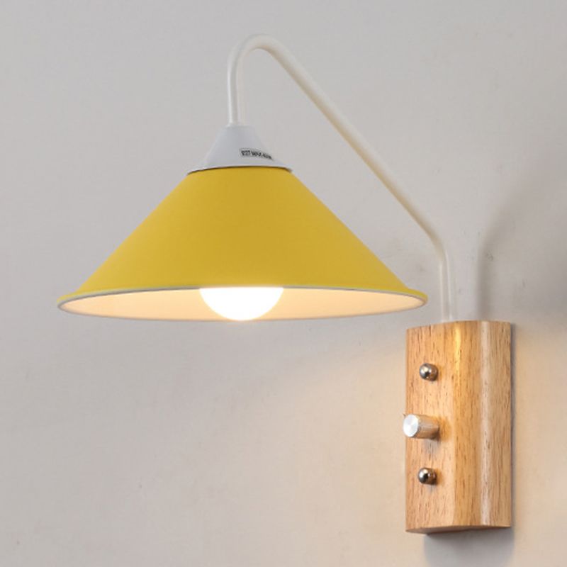 Single Contemporary Polished Finish Wall Mounted Sconce Metallic Wall Light