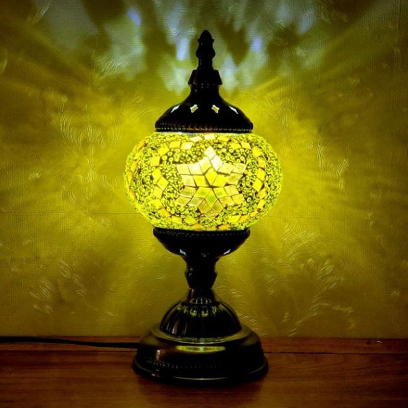 Turkish Oblate Nachttischlampe Single-Bulb-Glasschifftischleuchte für das Restaurant