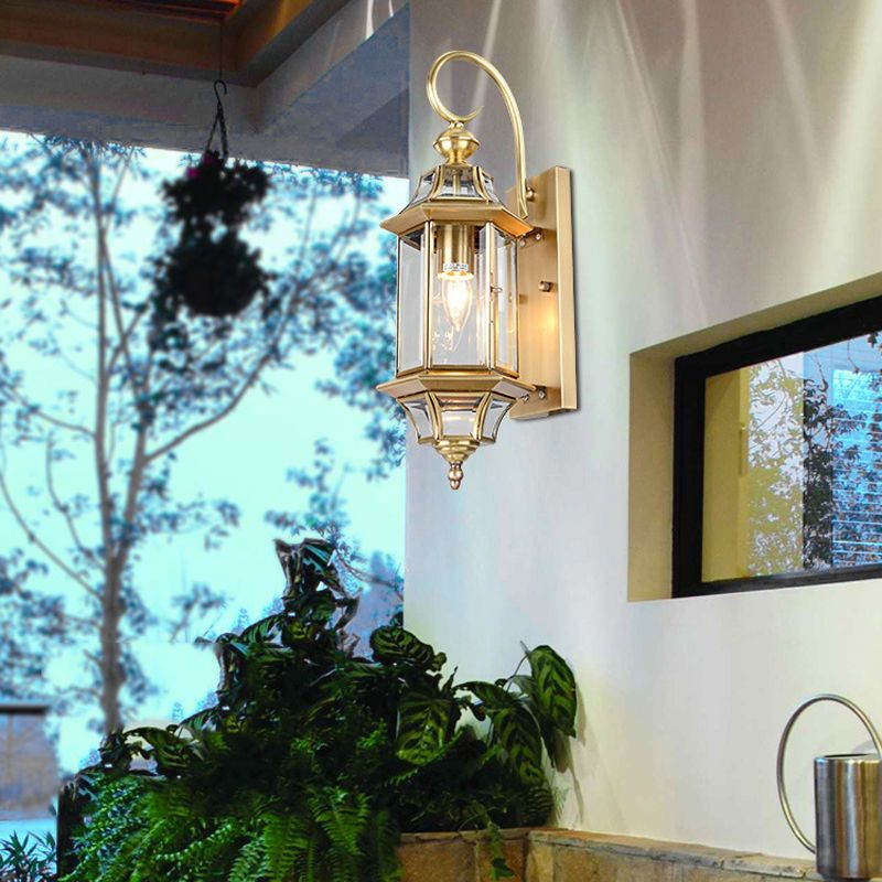 Geometric Shape Glass Wall Lighting Industrial Style 1 Light Wall Mounted Light in Gold