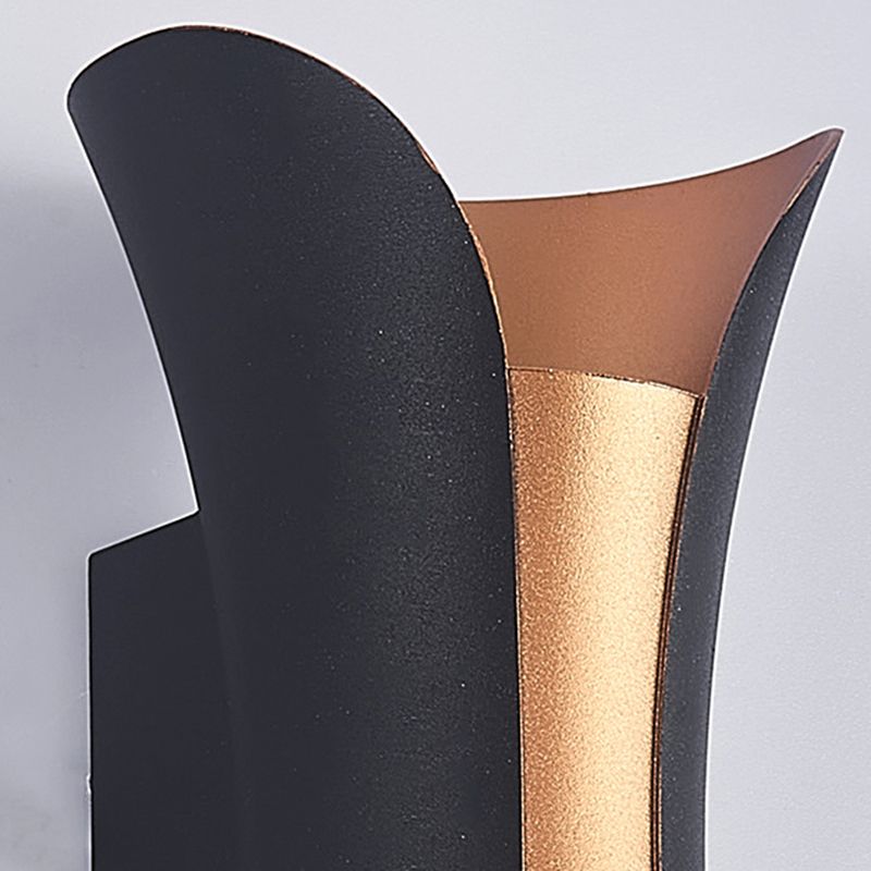 Modern Style Curl Shape Wall Sconce Metal 2 Light Sconces for Outdoor