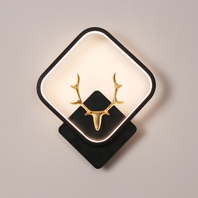 Modern Metal Wall Sconce Minimalist Linear LED Wall Light Fixture