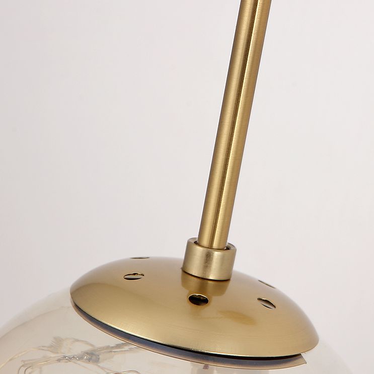 Modern Luxury Globe Wall Sconce 1-Light Wrought Iron LED Wall Light for Living Room