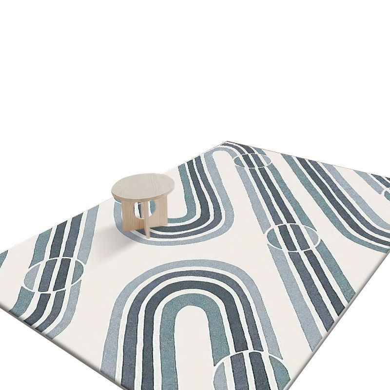 White Modern Rug Polyester Triangle Rug Non-Slip Backing Rug for Drawing Room