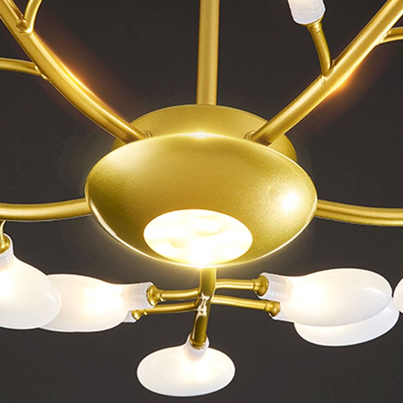 Candelier de la rama dorada Metal Modernista y Candelera de techo acrílico para sala de estar