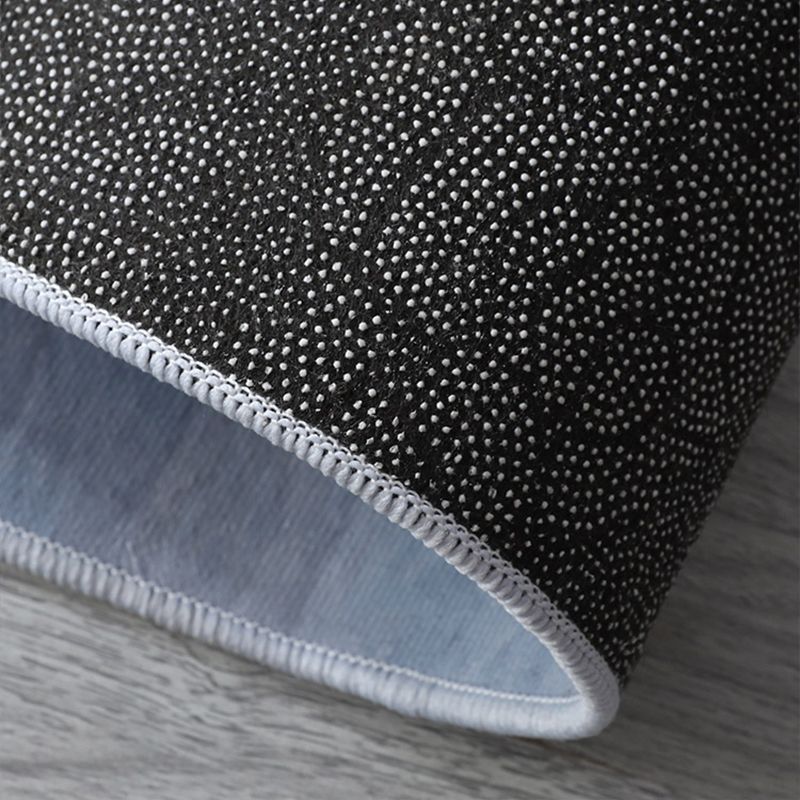 Gray Feather Rug Polyster Novelty Area Carpet Anti-Slip Backing Easy Care Indoor Rug for Living Room