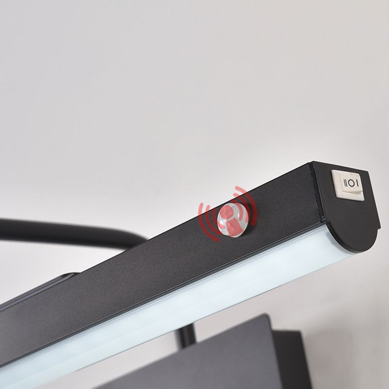 Illuminazione vanity lineare in stile moderno metallo 1 luci di applizia di vanità luce