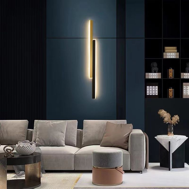 Linear Shape Metal Wall Light Modern Style 2 Lights Wall Mounted Light