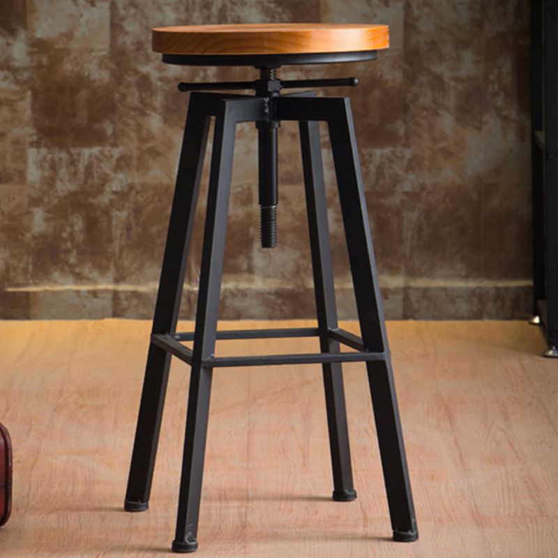 Modern Armless Counter Stool Iron Bar Stool with Wooden Seat and Pedal