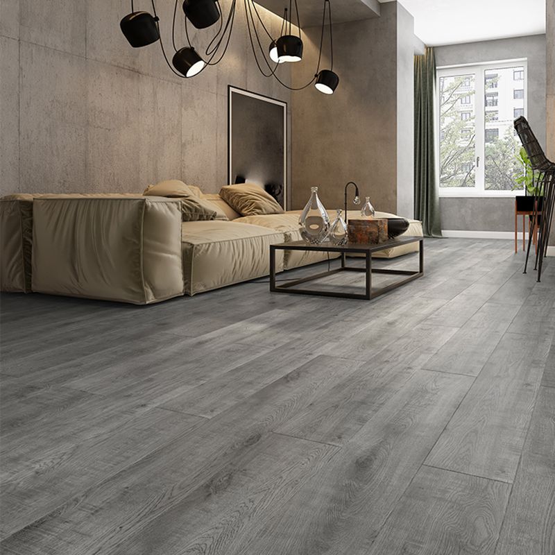 Modern Pine Laminate Flooring Click-Lock Waterproof Laminate Plank Flooring