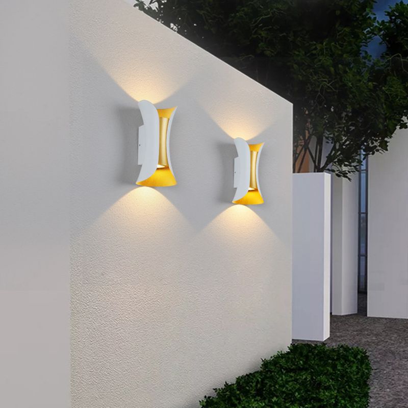 Modern Creative LED Wall Lamp Aluminium Geometric Wall Sconce with Glass Shade