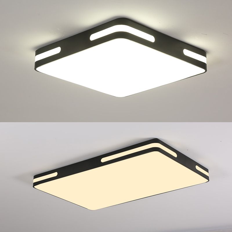 Lámpara de techo LED con montaje empotrado simple y pantalla acrílica