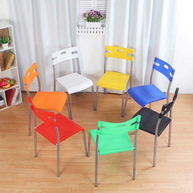 Silla de comedor contemporánea, silla lateral de comedor apilable sin brazos de metal con respaldo abierto