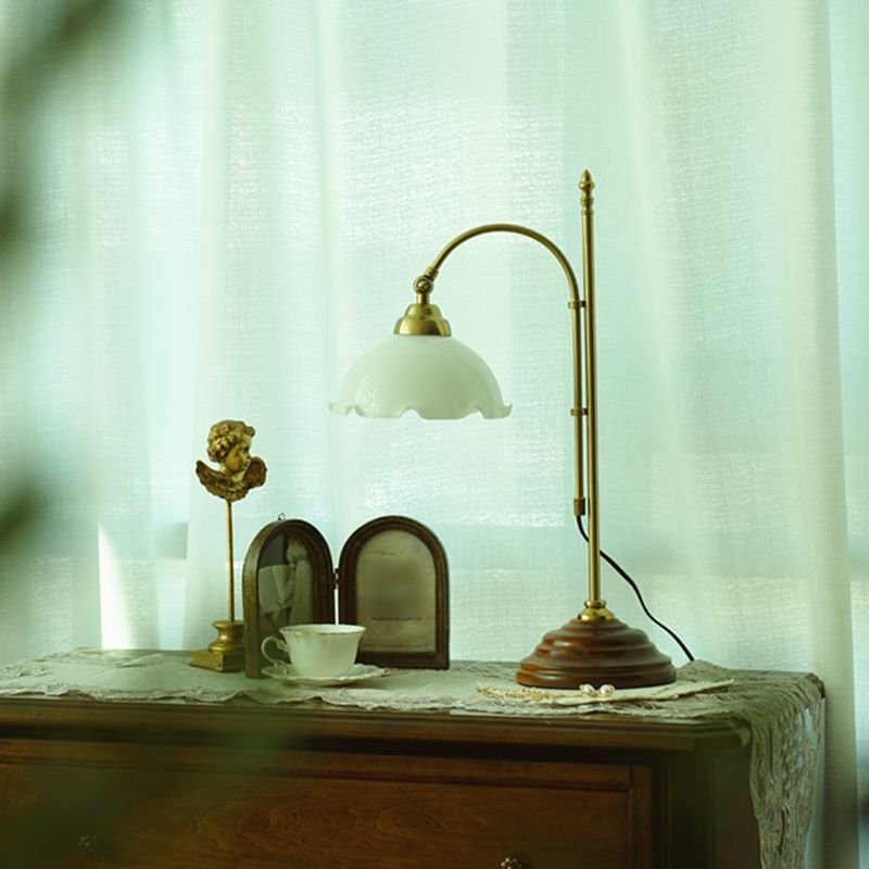 1 Light Modernism Night Table Lamps Metal Flower Nightstand Lamp for Bedroom