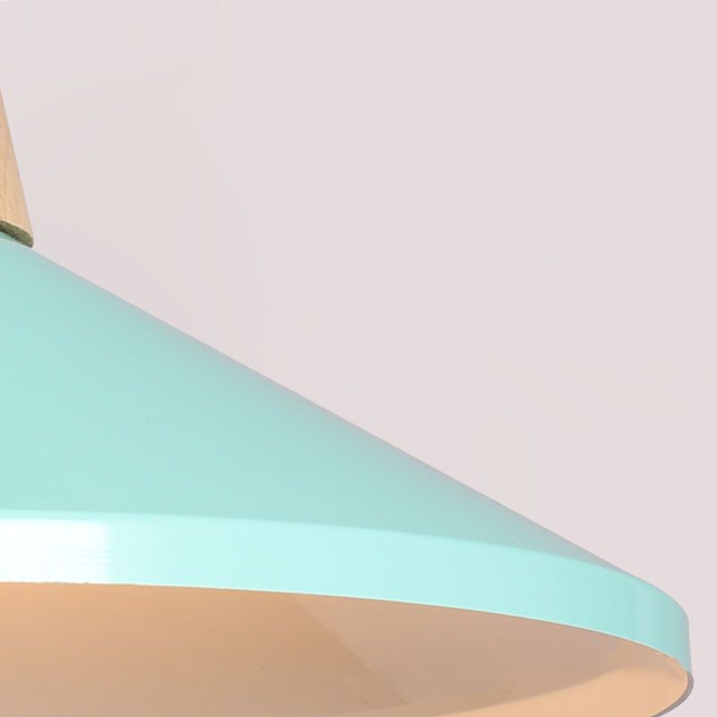 Houten kegel hanglamp in moderne beknopte stijl gelakte ijzeren macaron hangende lamp