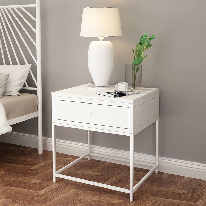 1-drawer Metal Nightstand Modern Bedside Cabinet ,21.7" Tall