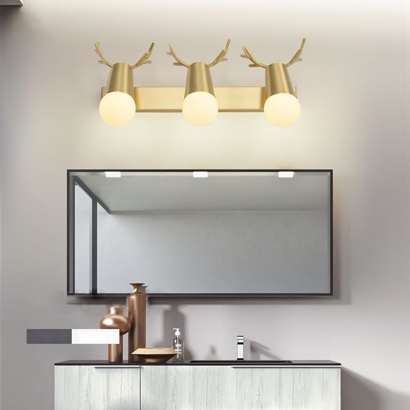 Badezimmer Wandmontage Leuchte zeitgenössische goldene Wandleuchten mit Geweih Metallschatten