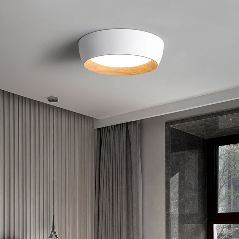 White Ceiling Light Fixture Nordic Round LED Flush Mount for Bedroom