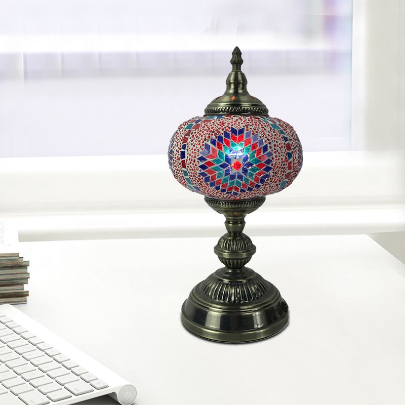 1 hoofdlampje slaapkamer lamp vintage bronzen taakverlichting met bolvormig rood/blauw/multi-kleuren glazen schaduw