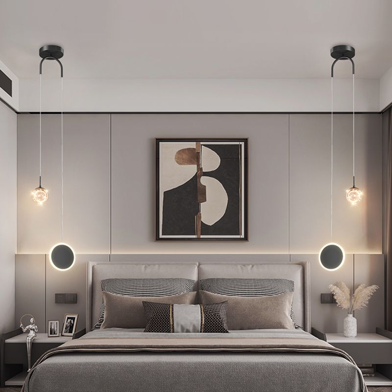 Kugelförmige Form des zeitgenössischen Stils Anhänger Lichter Metall 2 hängende Lampen