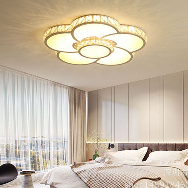 Crystal Floral Flush Mount Lighting Modern Style LED White Flush Mount Ceiling Fixture