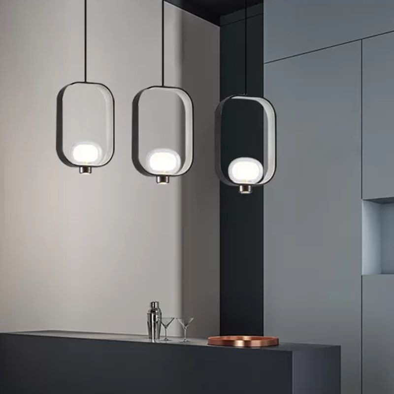 1 Light Spherical Pendant Light Nordic Retro Oval Metal Ring Shade Hanging Lamp in Black