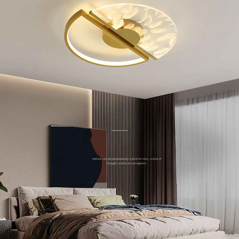 Modern Creative LED Feather Flush Mount Aluminium Circular Ceiling Fixture with Acrylic Shade