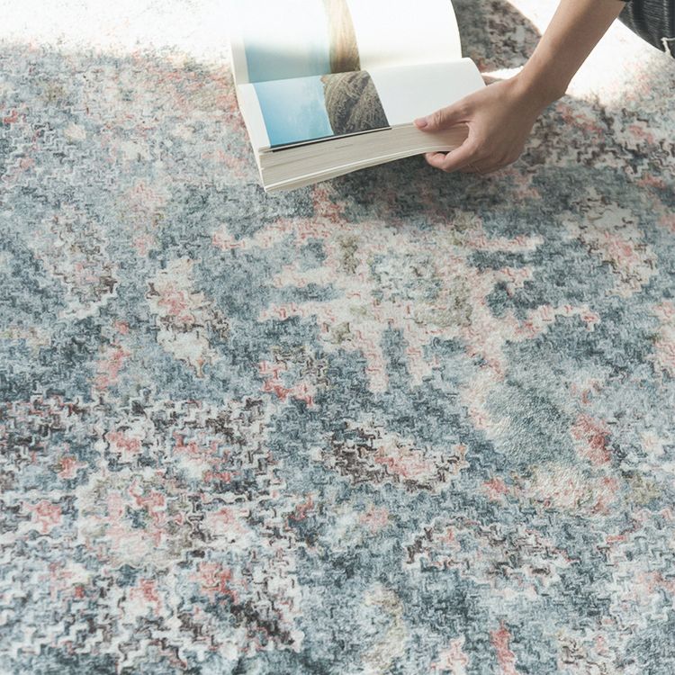 Simple Solid Color Disstressed Rug Polyester Ethnic Pattern Area Rug Non-Slip Backing Carpet for Living Room