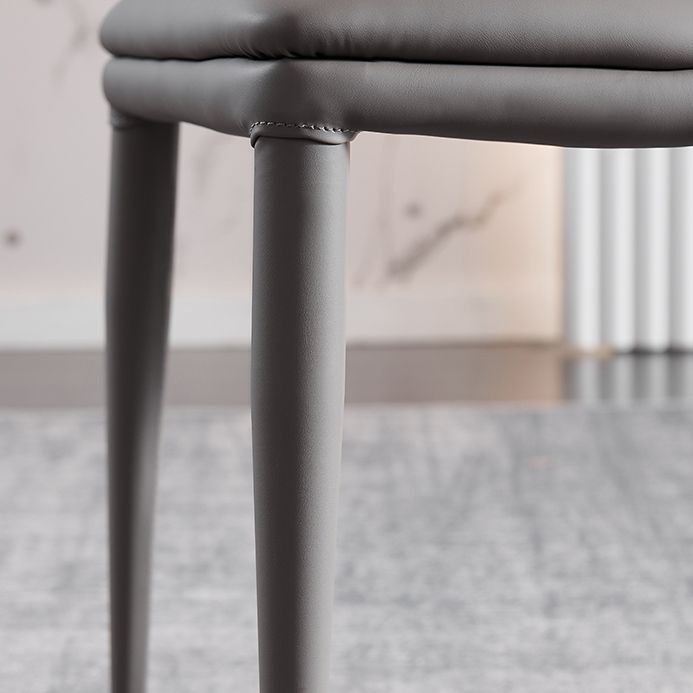 Chaise de salle à manger sans bras tapissée de style contemporain avec dossier solide
