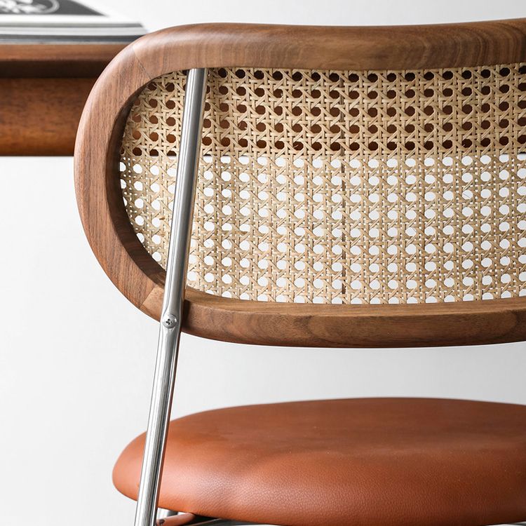 Silla sin brazos contemporánea, silla con respaldo abierto curvado de cuero con acabado mate para patio