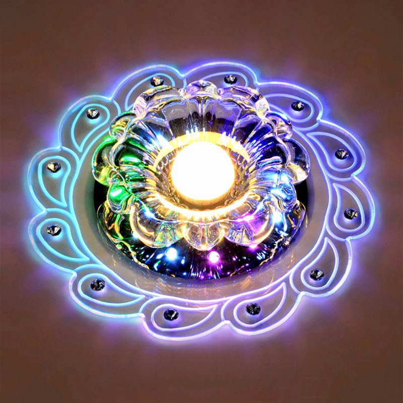 Minimale LED Flushmount Light Blossom Deckenbeleuchtung mit klarem abgeschrägtem Kristallschatten