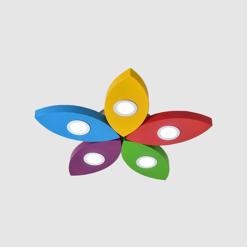 Floral Playing Room Flush Lamp Metallic LED Cartoon Close to Ceiling Lighting Fixture in Yellow